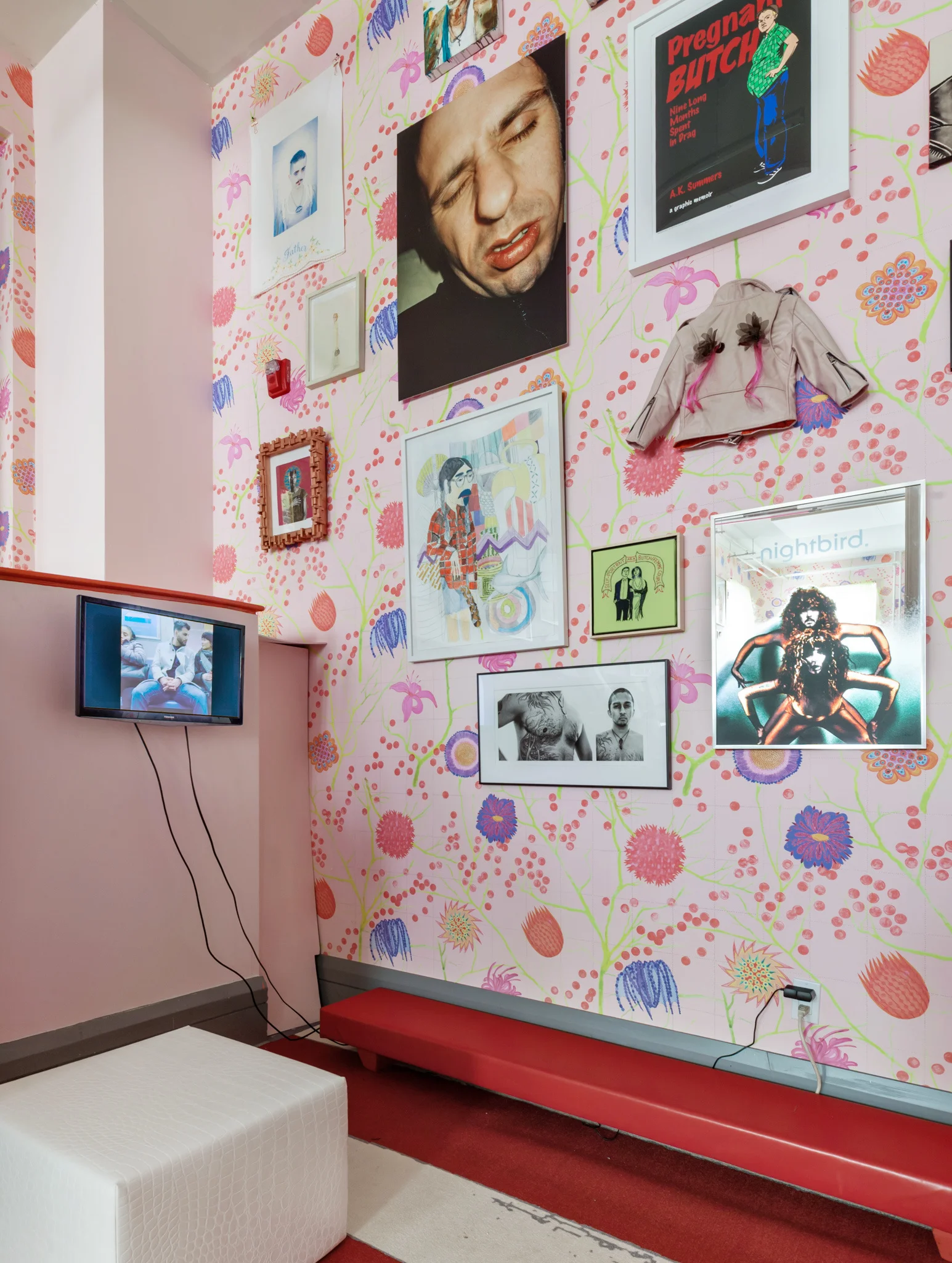 Liz Collins, Cast of Characters (installation and exhibition), 2019. Images cc Collins, Bureau of General Services—Queer Division, and The LGBT Community Center.