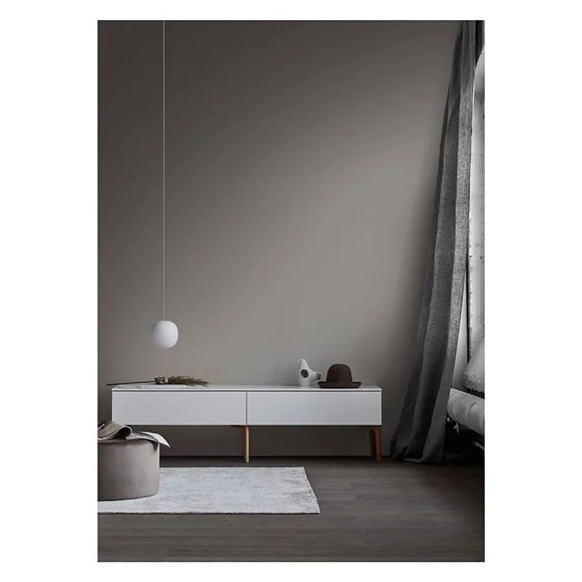 Autumn mood. Fuuga by @lundiafi  Styling @annapirkola  photography @riikka_kantinkoski  location @studioroscoe #decor #interiordesign #finnishdesign #decoration #interior #interiorphotography #photography  #lundia #fuuga