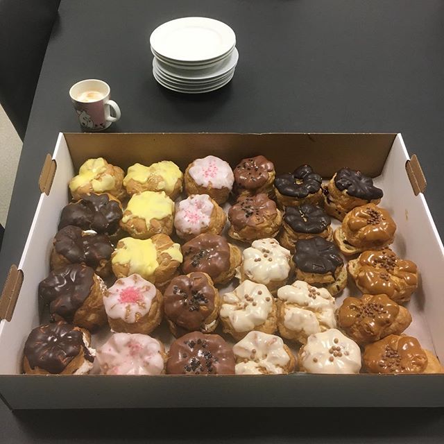 Pastry bomb /// MFA in Performing Arts /// #mfa #mfainperformingarts #masterinperformingarts #dance #choreography #performance #theatre