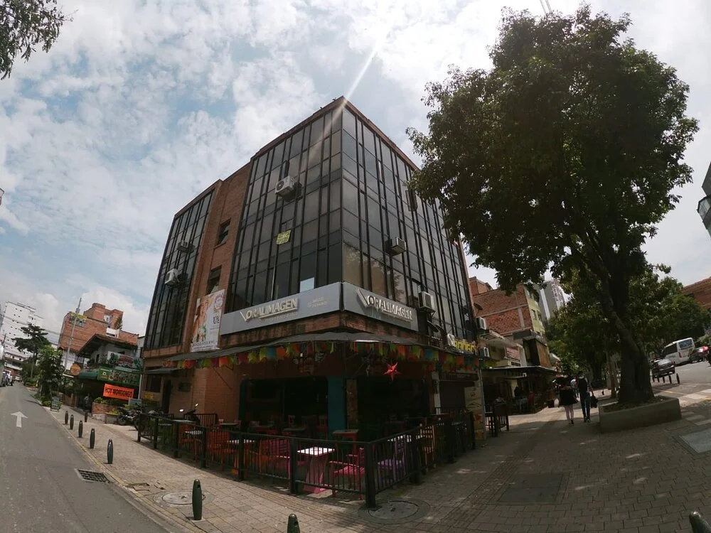 Office Building from the outside - Dr. Johana Ossa, Medellin (Dental Tourism Colombia)