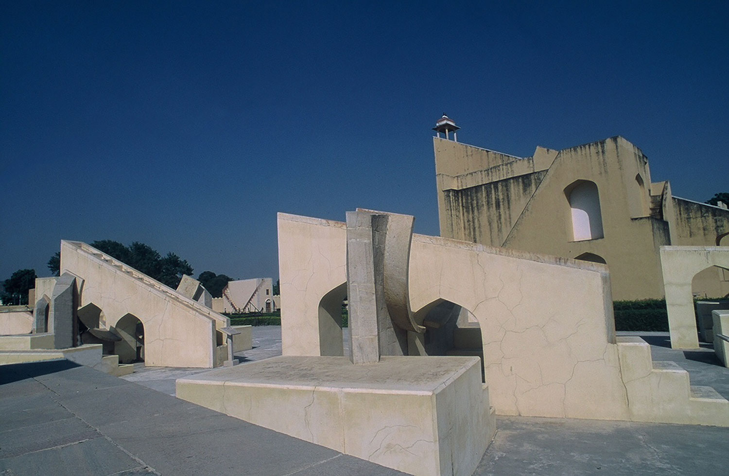  Jantar Mantar Jaipur, India   