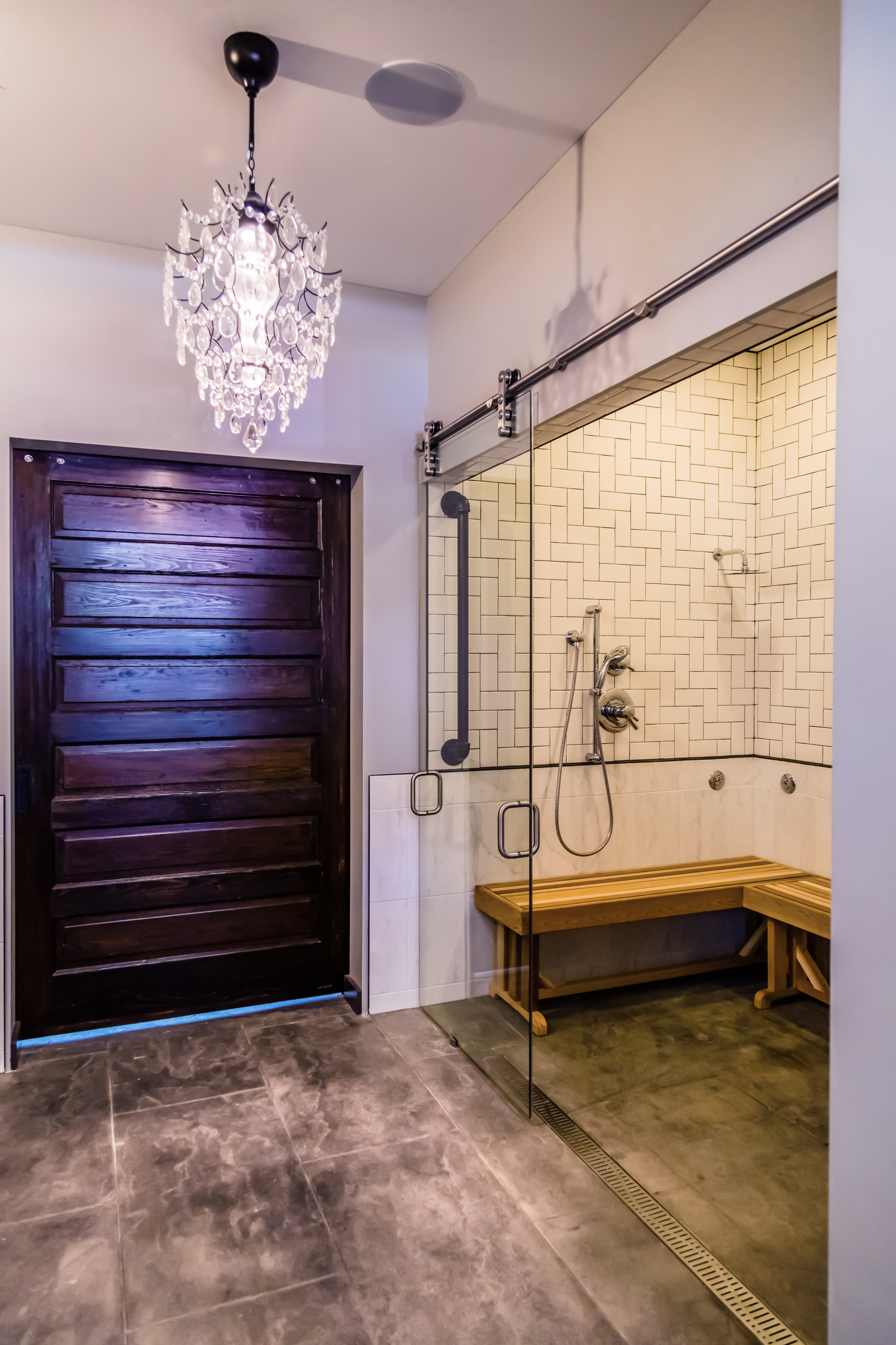 Shower2.jpg