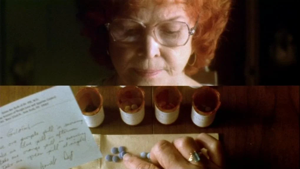 Sarah getting hooked on diet pills. Source: celebratingcinema.blogspot.com