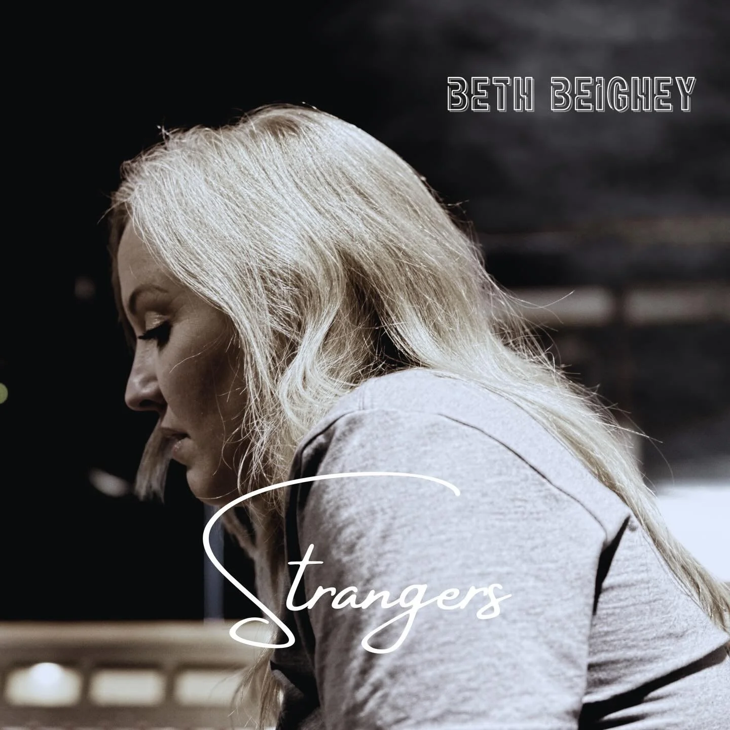 Every song has a story, and a team behind it.
Grateful for the hands, hearts, and talent that helped bring this one to life. 🎶✨

📸: @mathiasen_design 

#songcredits #newmusic #strangers #bethbeighey #thankful