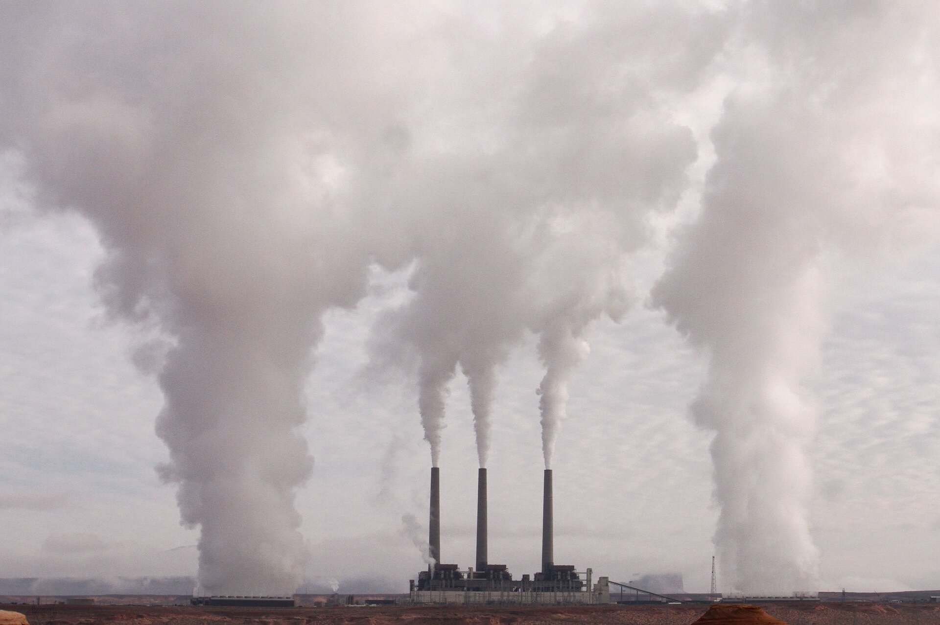 pollution-2575166_1920.jpg