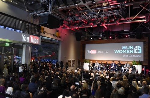 USNC LA FOR UN WOMEN CHALLENGE Conceptualize and create a high-profile summit to address gender equality issues in the media and benefit the #HeForShe Global Campaign created by UN Women with ambassador Emma Watson. Secure celebrity panelists, moderator and VIP guests, handle pre and post event media relations. RESPONSE We curated a diverse panel with CNN moderator Carol Costello, top CAA agent, the founder of the Black List, Academy Award Winner Patricia Arquette and award winning writer and director Joss Whedon. RESULT In partnership with YouTube Space LA, we created the first HeForShe LA Media Summit, which was the most successful event for the chapter. The evening was at capacity, with over 300 VIP guests, celebrities and influencers in attendance. Coverage included CNN, Huffington Post, and Variety and the event was trending on Twitter. 