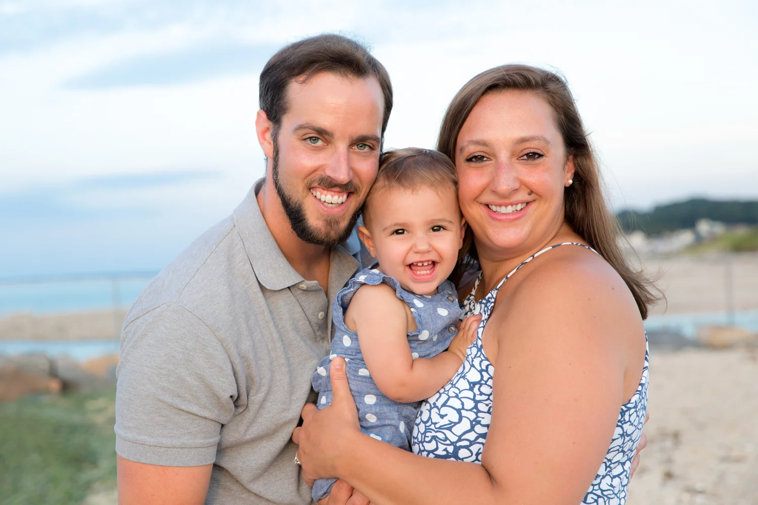 Family Photo session at Long Island Beach Zoot Shoot Photograpers
