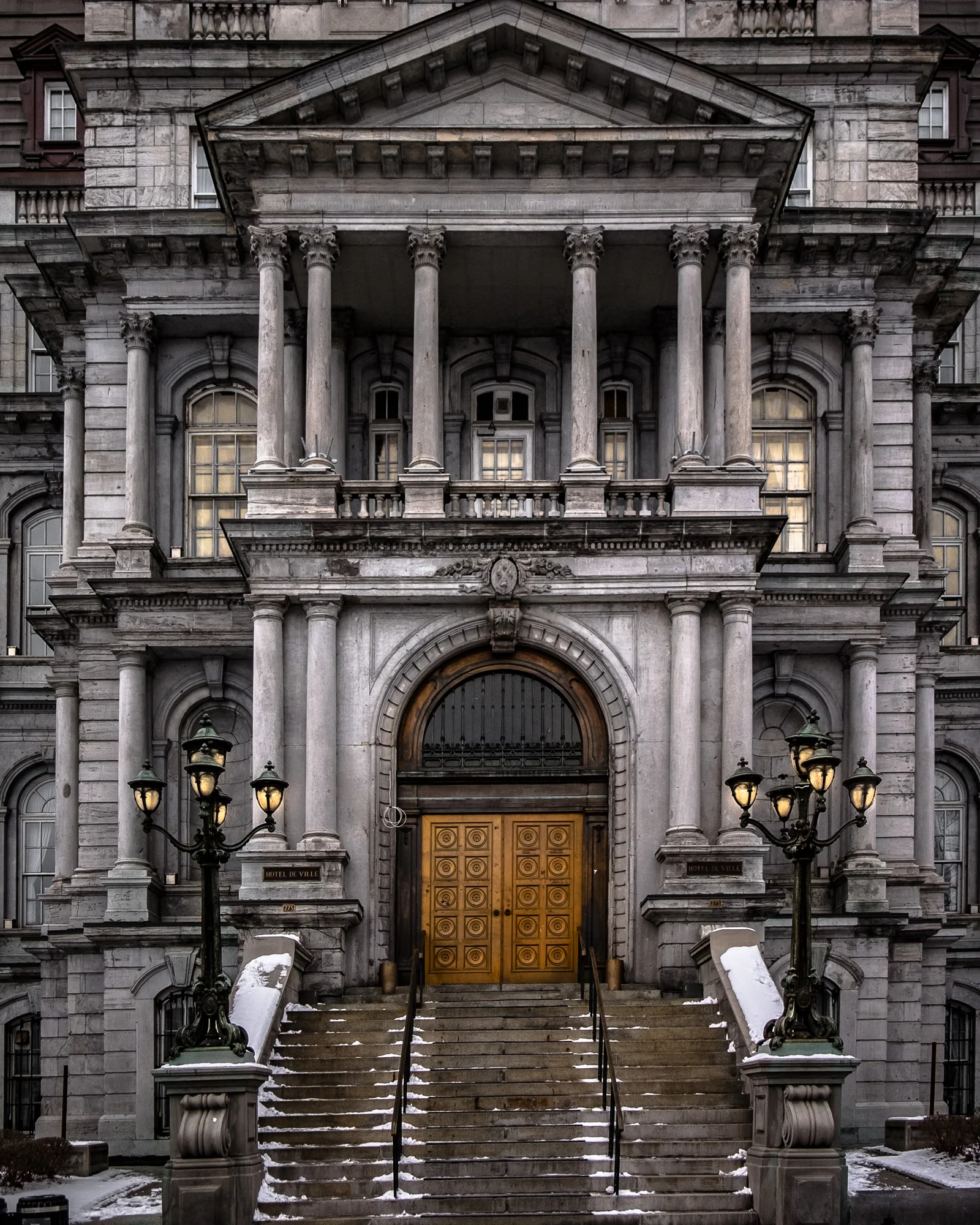 OldMontrealCityHall.jpg