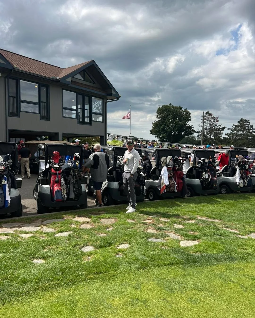 We had another amazing, AND WET, turnout for our 9th Annual 5&2 Ministry Golf Scramble! We can’t believe that we were sold out on such a windy, rainy and cold day but that did not stop us from having such a great time. We are starting to fe