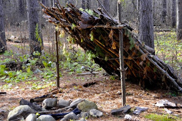 lean-to-survival-shelter-building.jpg