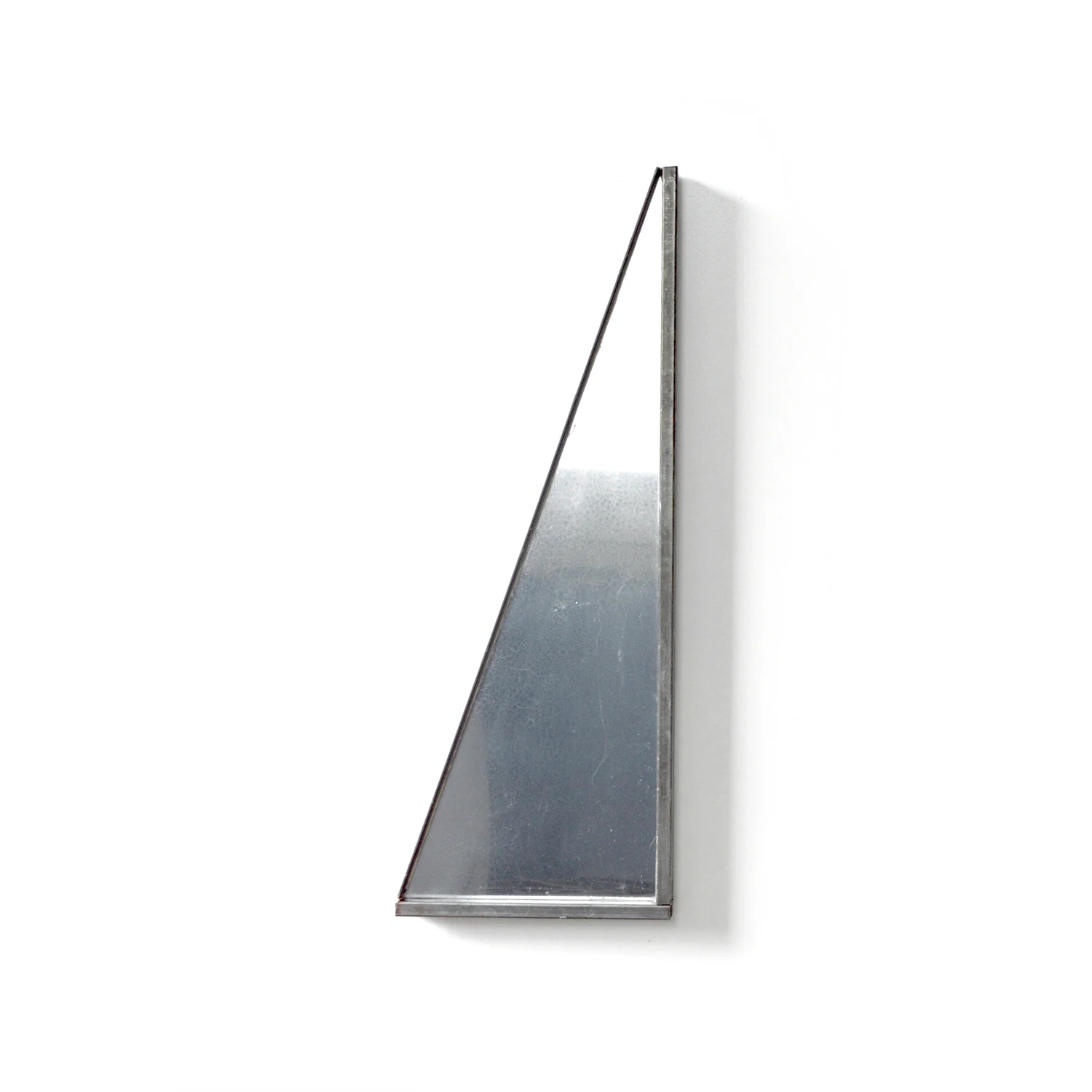 03_MAIN_Void (Triangle).jpg