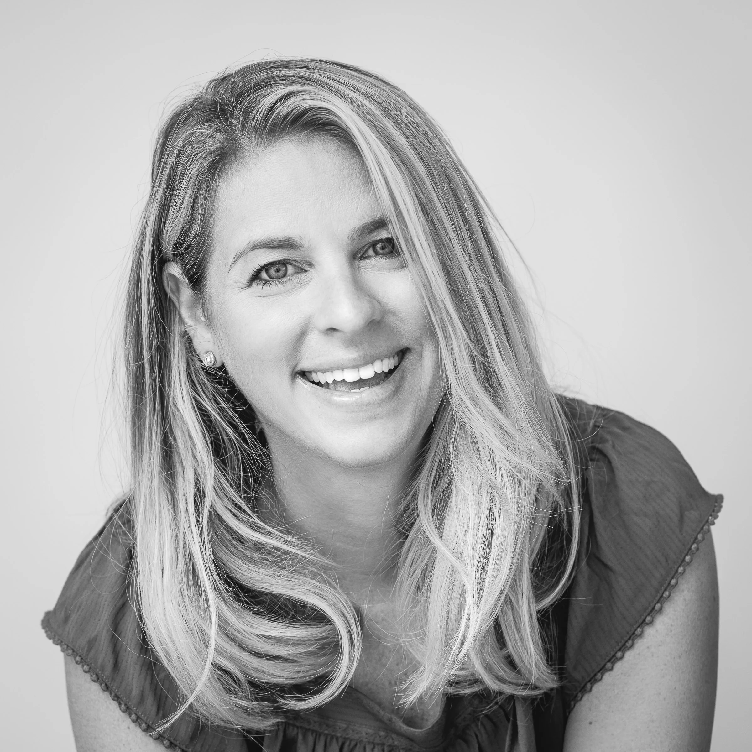 nlalor-photography-2018-07-08-jaimie-headshots-SQUARE-4.jpg