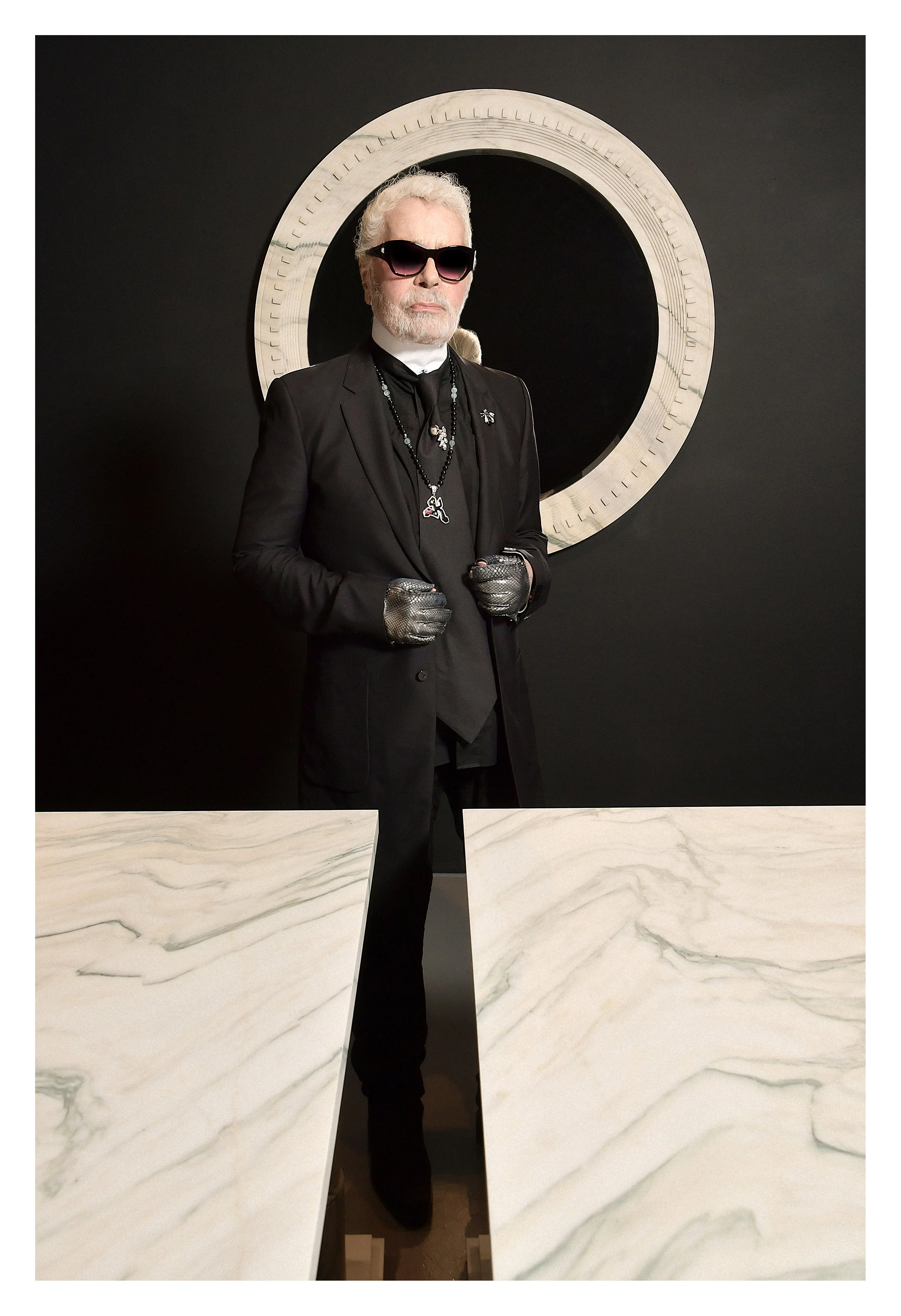 Karl-Lagerfeld-Carpenters-Workshop_dezeen_2364_col_2.jpg