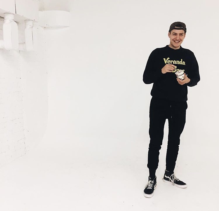 In addition to shared workspace // coworking space, Bond Collective Gowanus has a cheap // affordable production studio available for rent for members & non-members. Right in the heart of Brooklyn, Minutes from NYC,