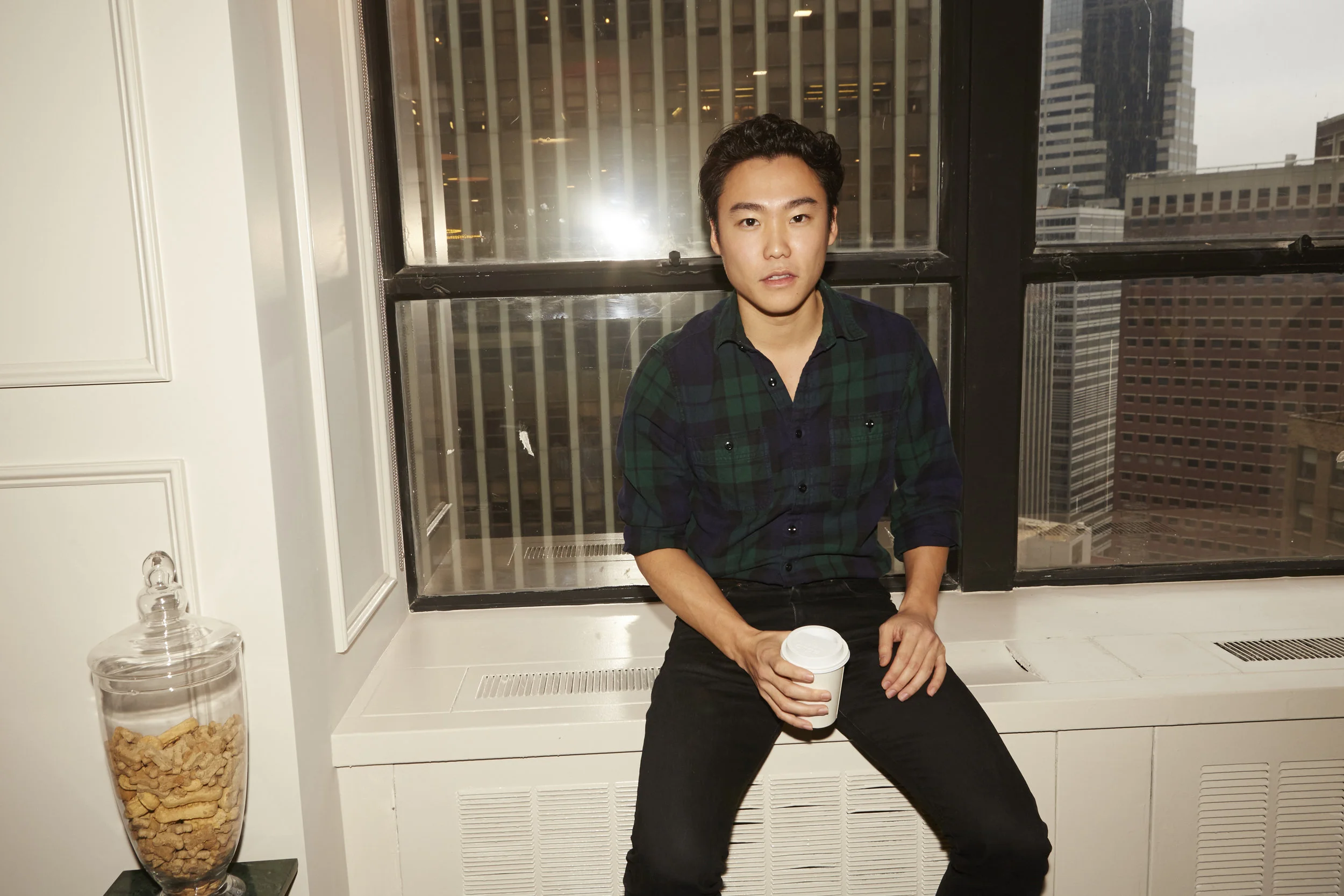 Bond Collective, Affordable coworking and shared work space located in the financial district, flatiron and Gowanus, Brooklyn.