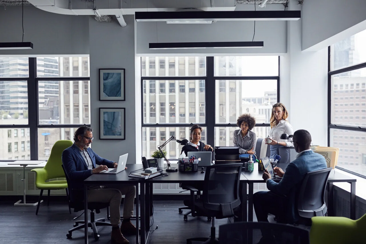 Office Etiquette The Dos And Don’ts Of Workplace Interactions Bond