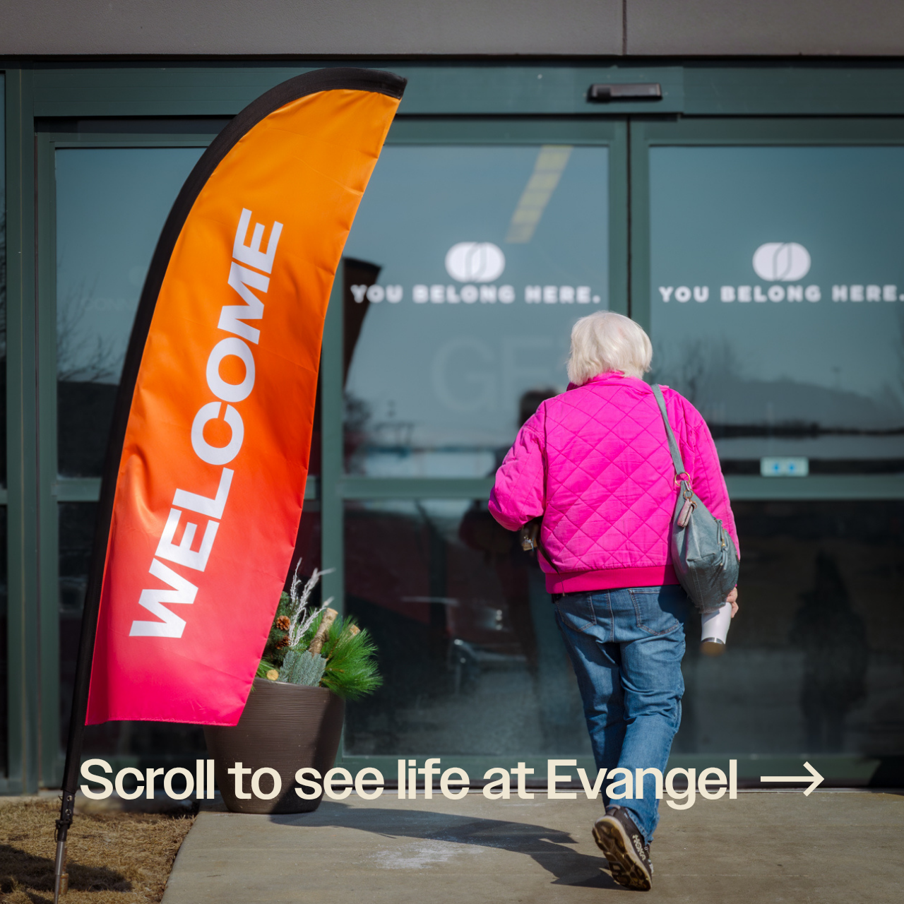 Helvetica Neue Light.png