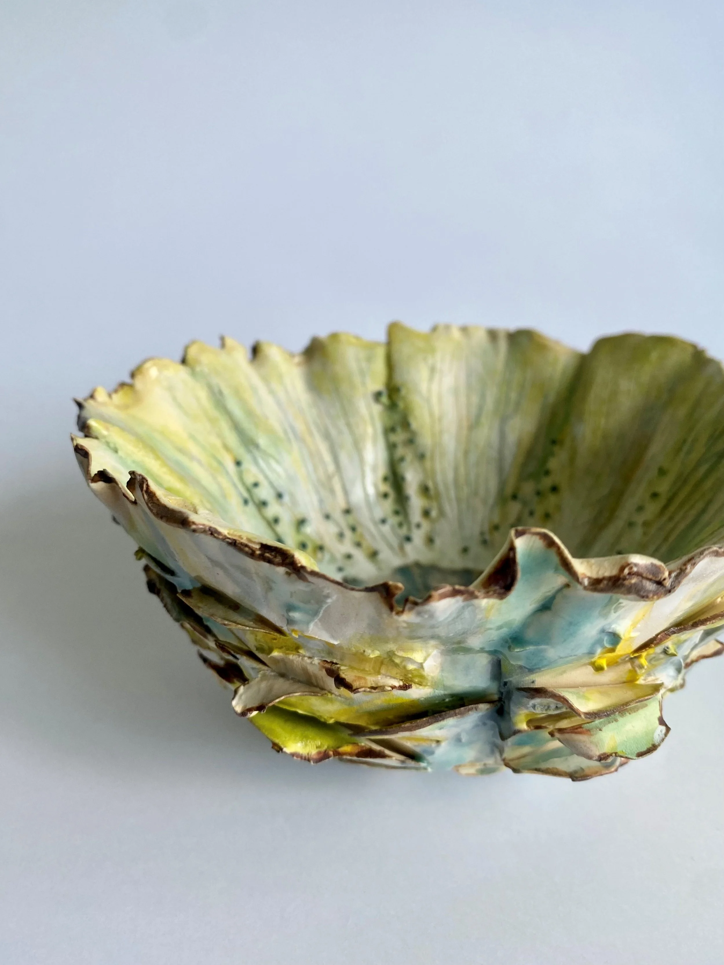 Floral bowl_close up.jpg