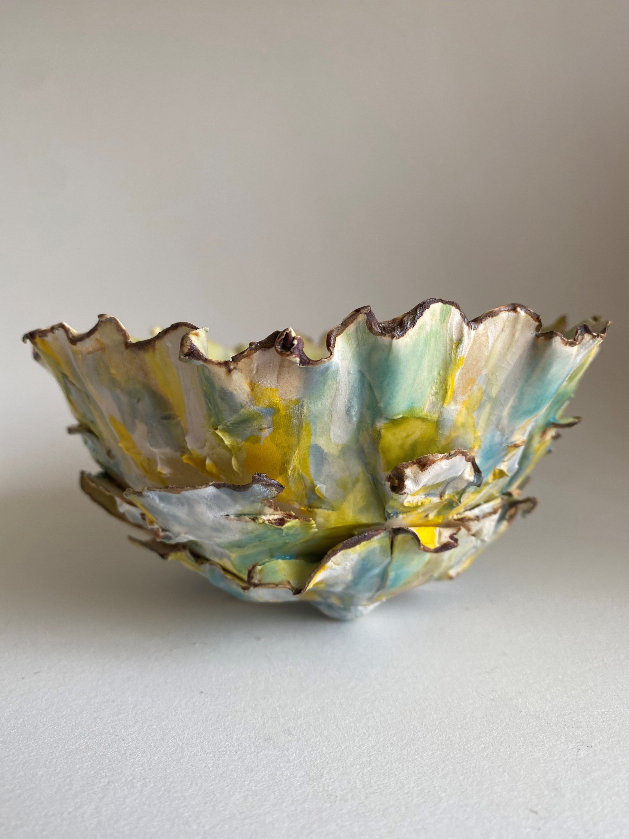 Floral bowl_front 02.jpg