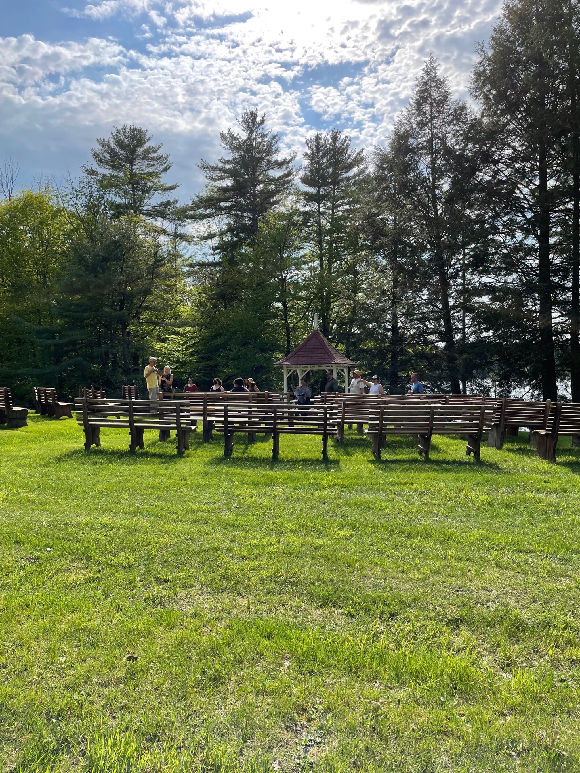 wedding benches.jpg