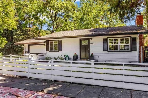 3445Moraga.jpg