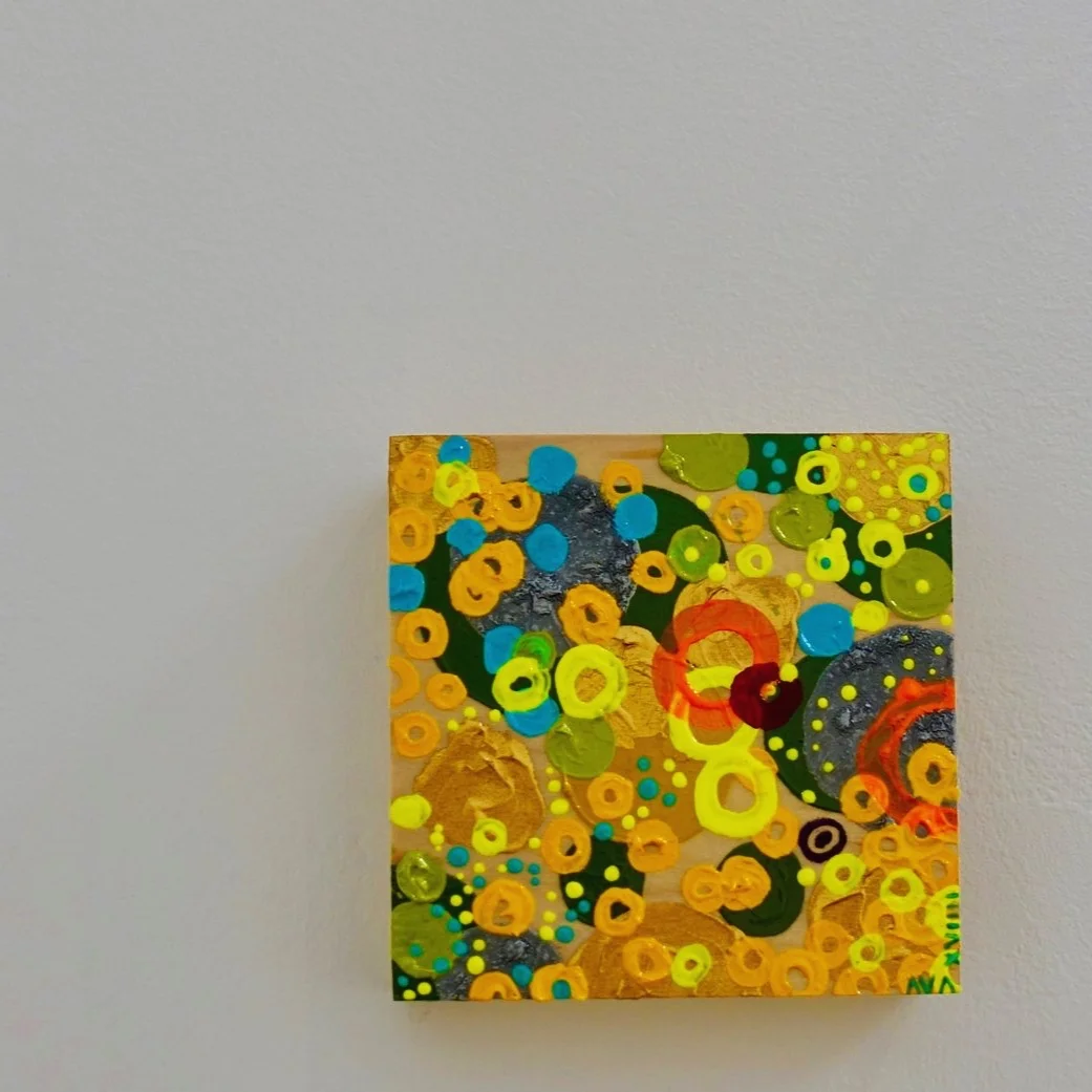  I’m it    oil and acrylic on birch     2019    6’’ x 6’’ 