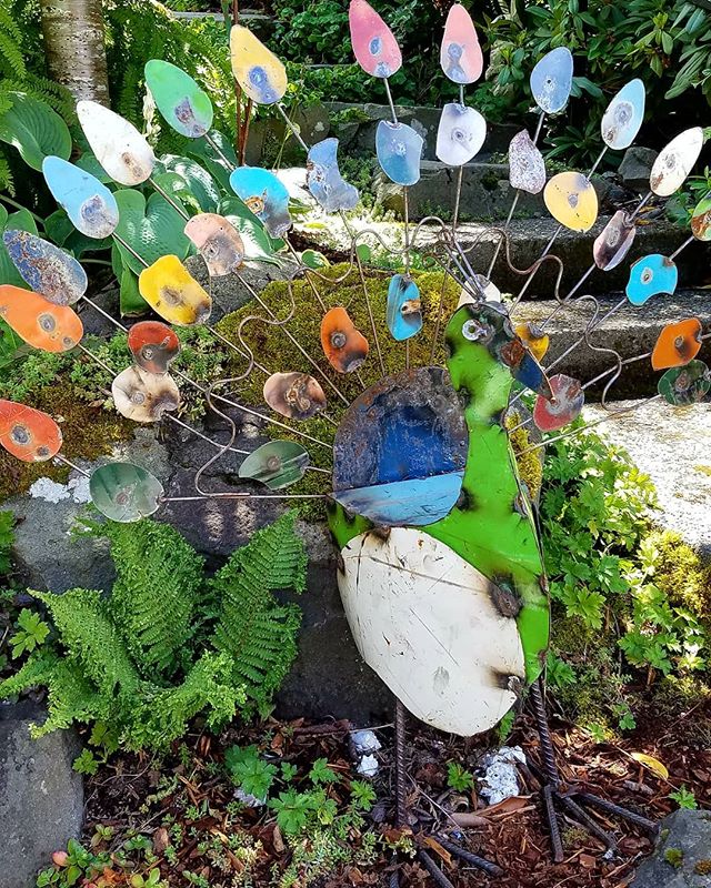 Thank you to everyone who came out to the #westseattlegardentour yesterday! We hope you had as beautiful of a day as we did. See you next year for the 25th! #westseattle #gardenart  #sundayfunday