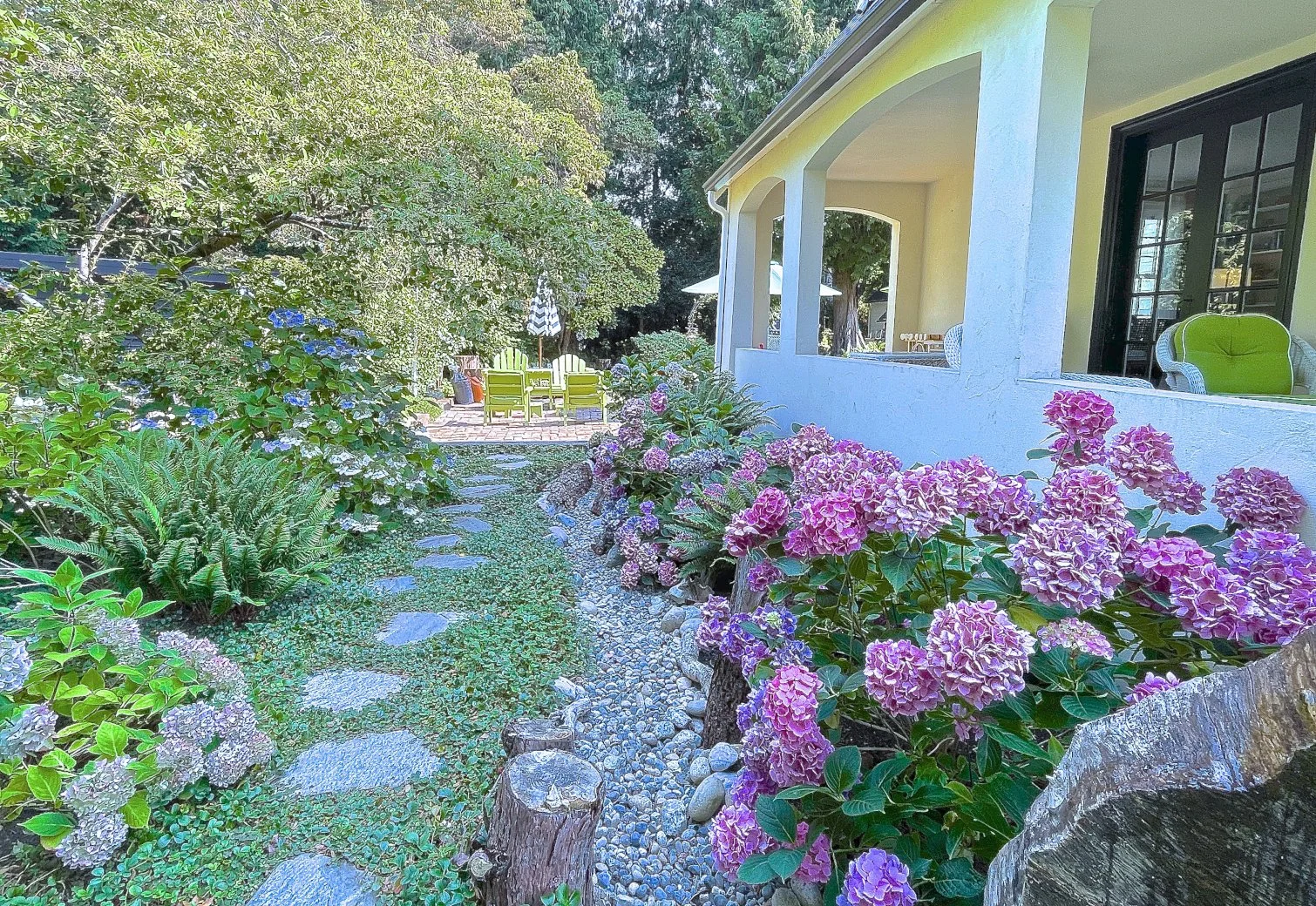 Best HD Pictures about  West Seattle Garden Tour  - No AI Images