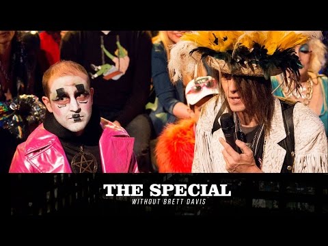 Brett Davis Begs Jesse Camp For The Special Back