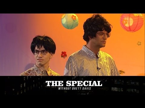 Brian Wilson (John Reynolds) terrorizes The Beach Boys on The Special Without Brett Davis