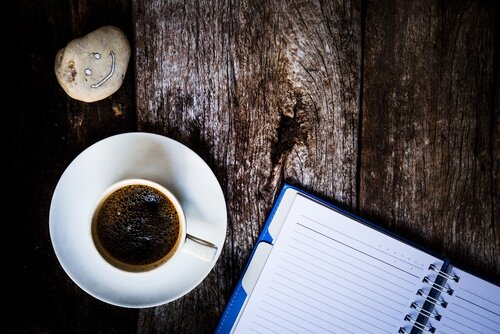 coffee and journal.jpg