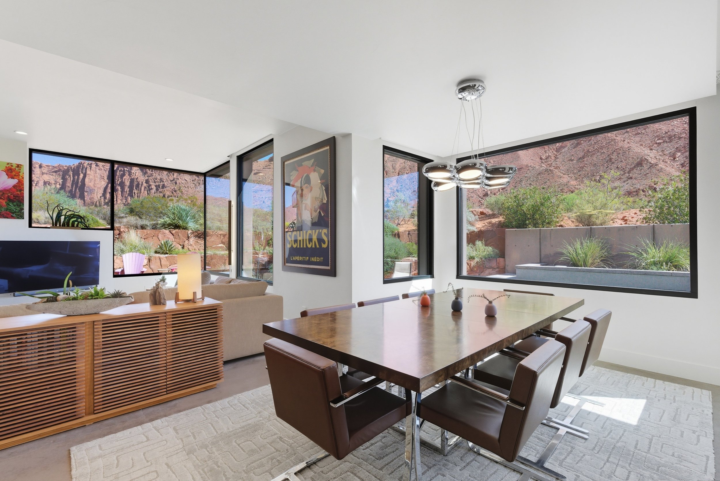 Dining Room.jpg