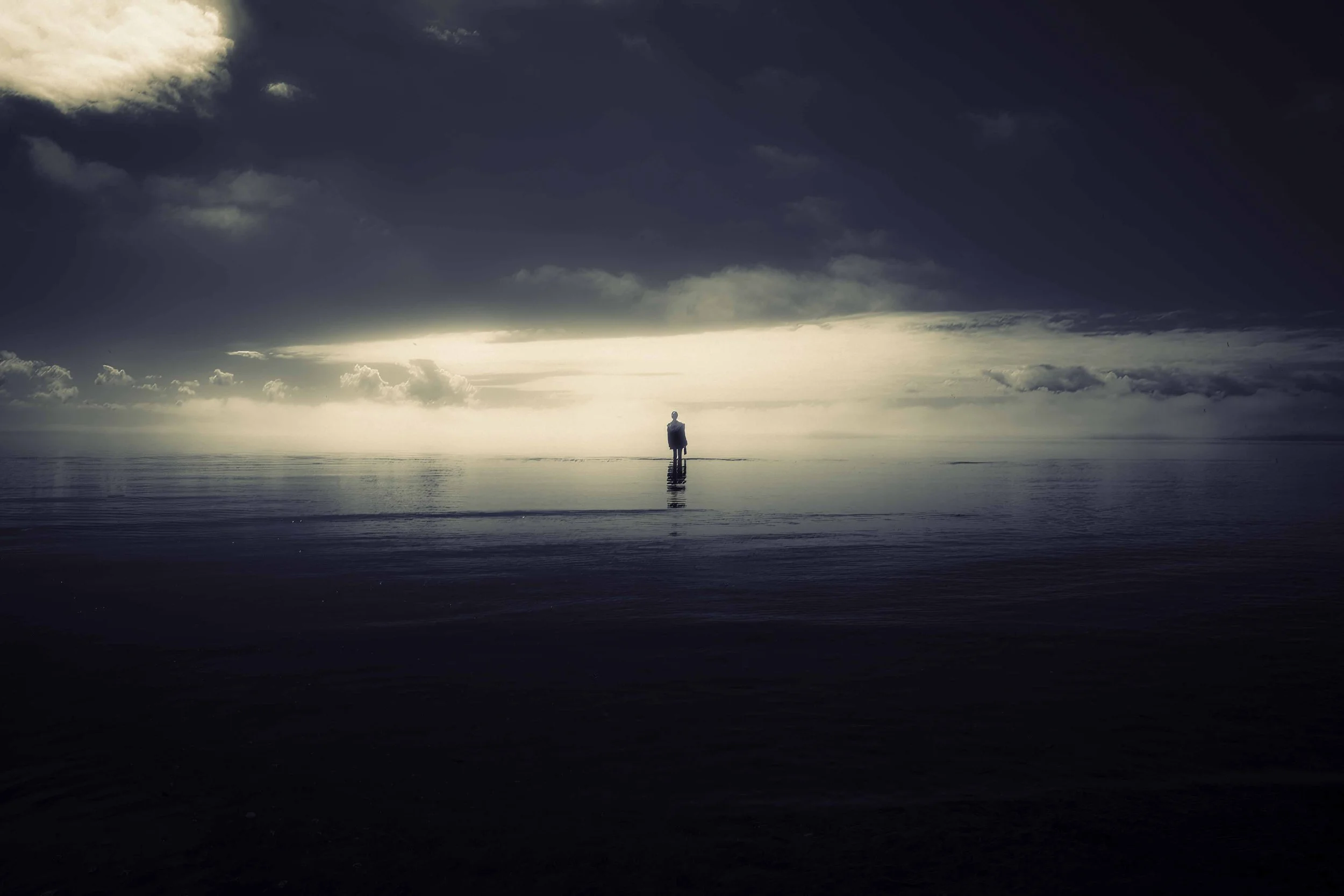 Iz at Bay Of Fundy.jpg