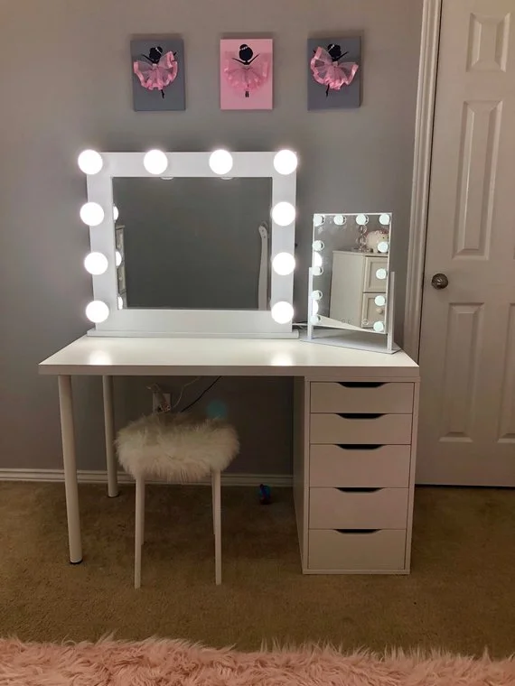 Small 10 Bulb Vanity Mirror With Hollywood Lighting Perfect For Ikea Bulbs Not Included Charm Vanities Small 10 Bulb Vanity Mirror With, Small Vanity Mirror Black
