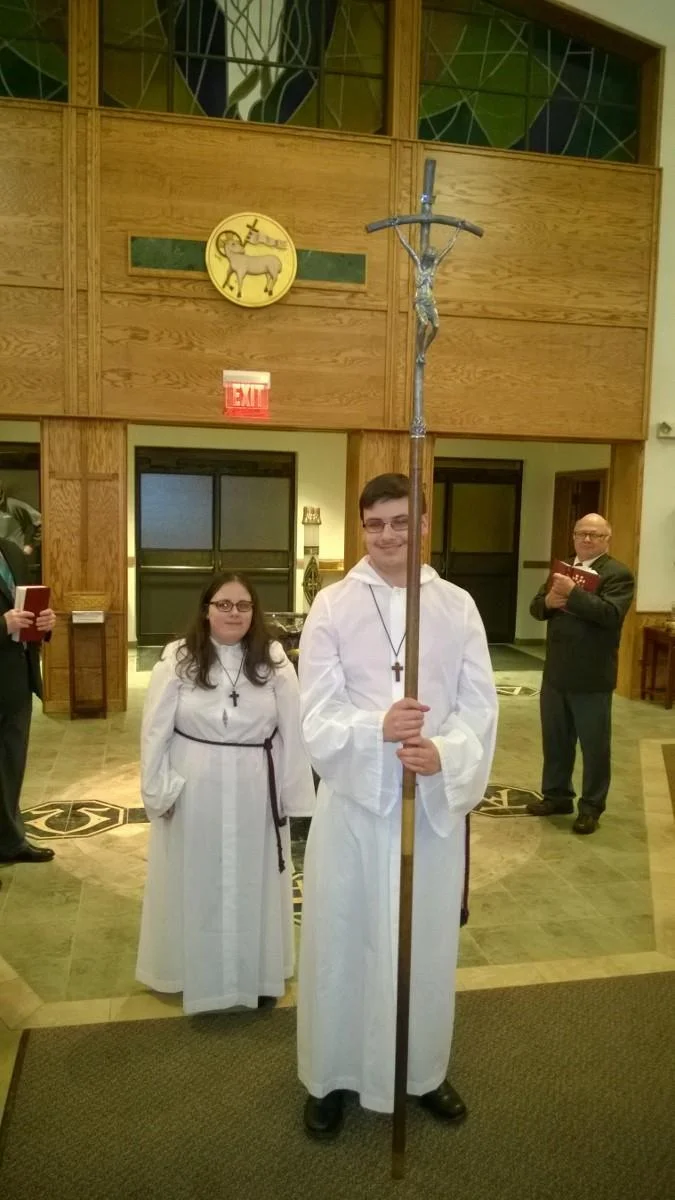 Altar Servers.jpg