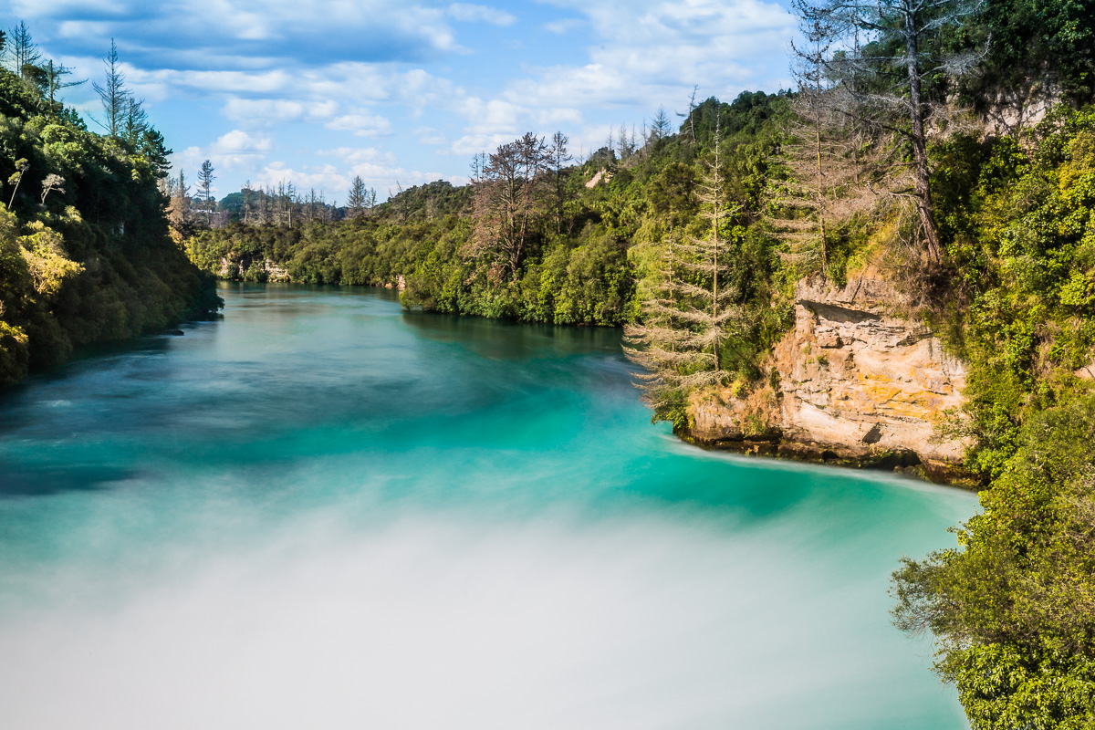 huka-falls-taupo-new-zealand-north-island-river-amalia-bastos-travel-photography-blog.jpg