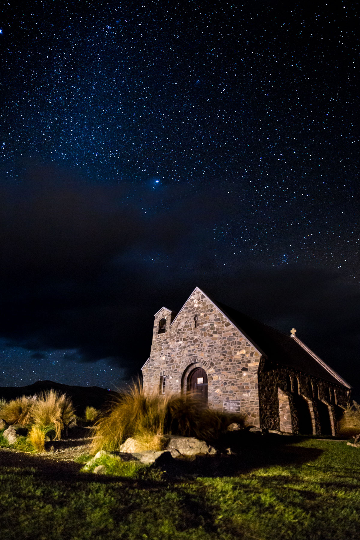 starry-sky-church-good-shepherd-lake-tekapo-evening-clear-skies-dark-sky-area-protected.jpg