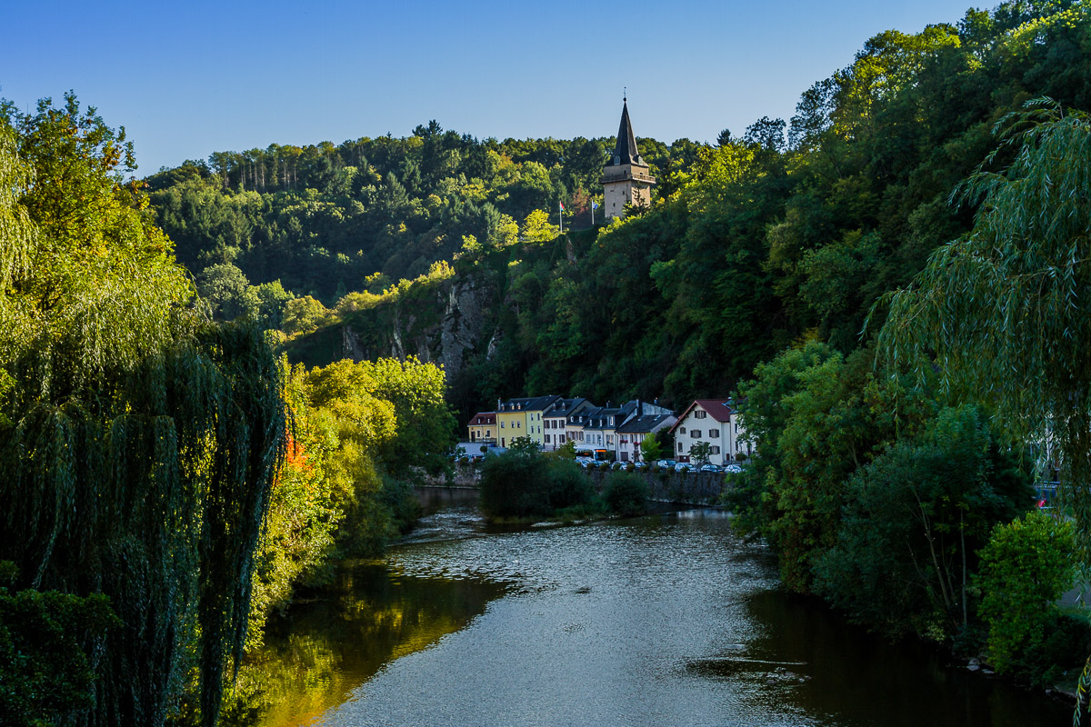 vianden-city-town-luxembourg-travel-europe-EU-medieval-village-historic.jpg