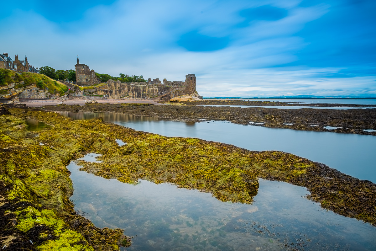 ocean-fife-scotland-UK-university-castle-ruin-ruins-seaside-history-st-andrews.jpg