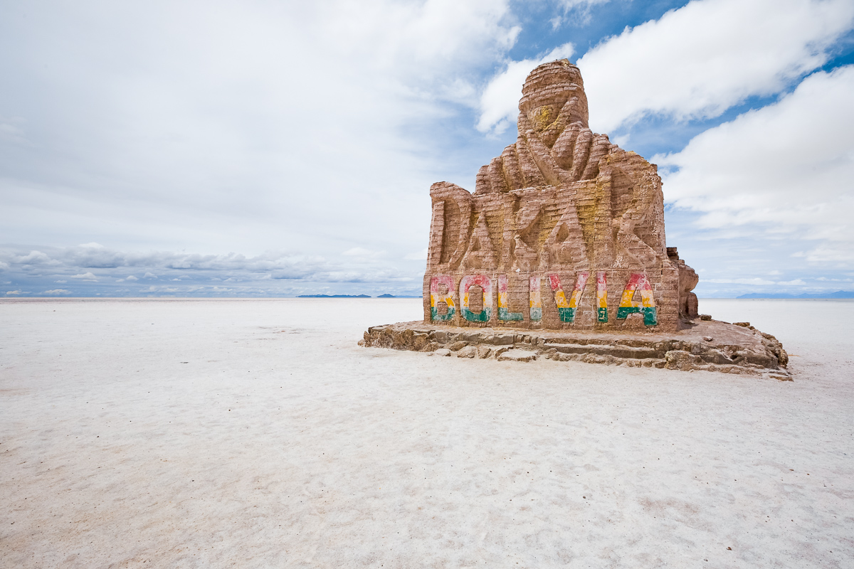 dakar-rally-bolivia-monument-salt-museum-salt-flat-uyuni-salar-bolivian-expedition.jpg