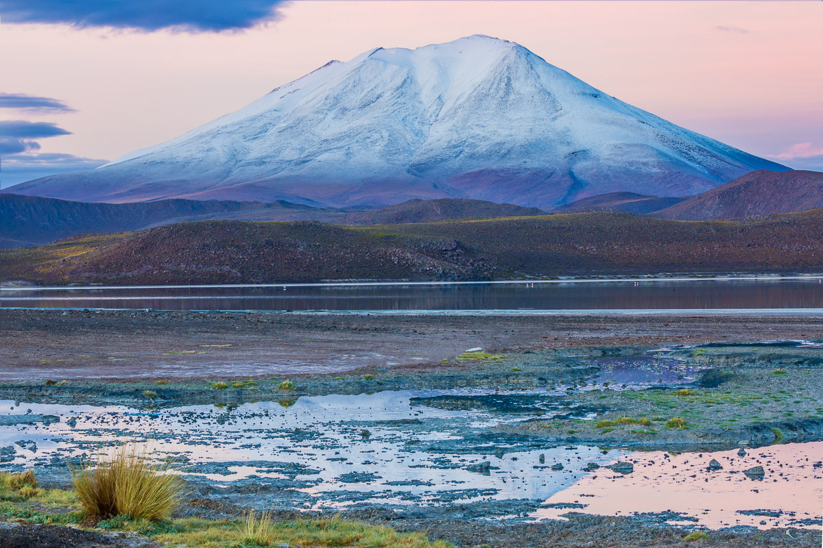 bolivia-expedition-photography-adventure-ecolodge-los-flamencos-sunrise-lagoon-flamingos-flamingoes.jpg