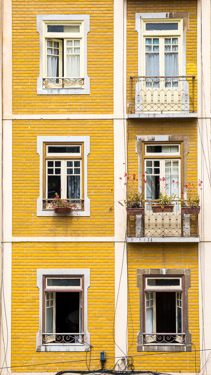windows-tiles-yellow-portugal-lisboa-lisbon-apartments-europe-architecture-street.jpg