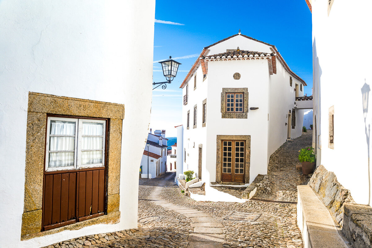 marvao-plaza-town-medieval-architecture-city-village-portugal-portuguese-white-cobbled-street.jpg