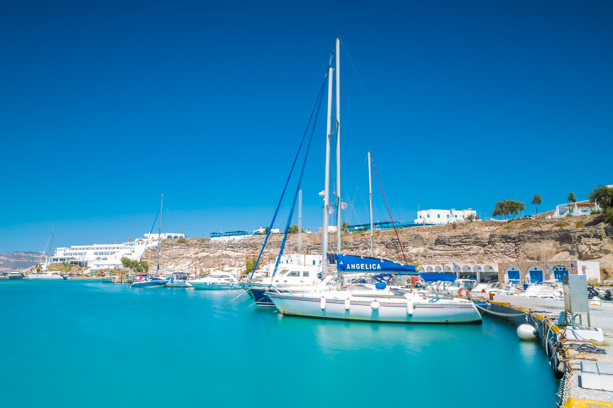 boat-marina-greek-greece-cyclades-island-archipelago-santorini-fira-imerovigli.jpg
