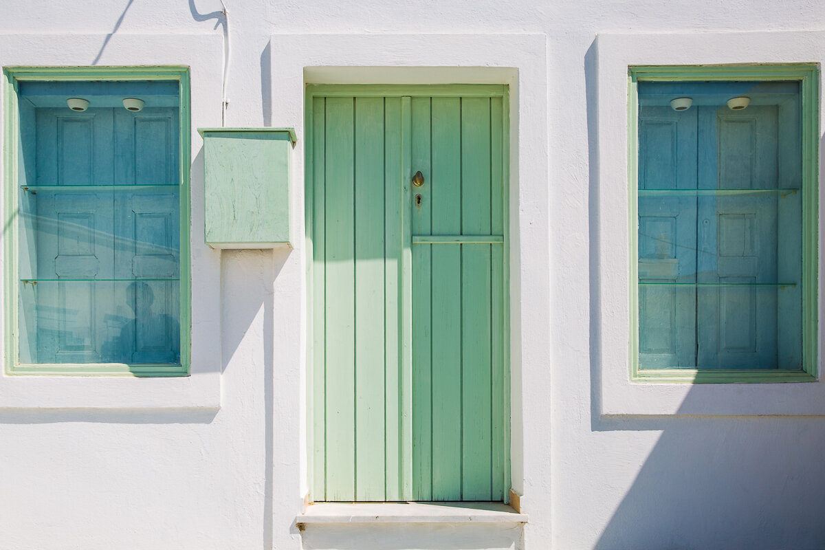 detail-door-windows-santorini-street-green-house-oia-imerovigli-fira-greek-greece.jpg