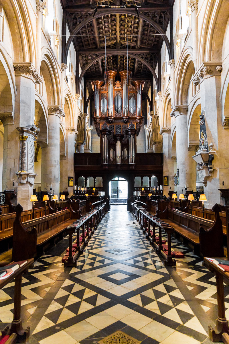 christchurch-college-chapel-church-choir-university-of-oxford-organ-UK-england.jpg