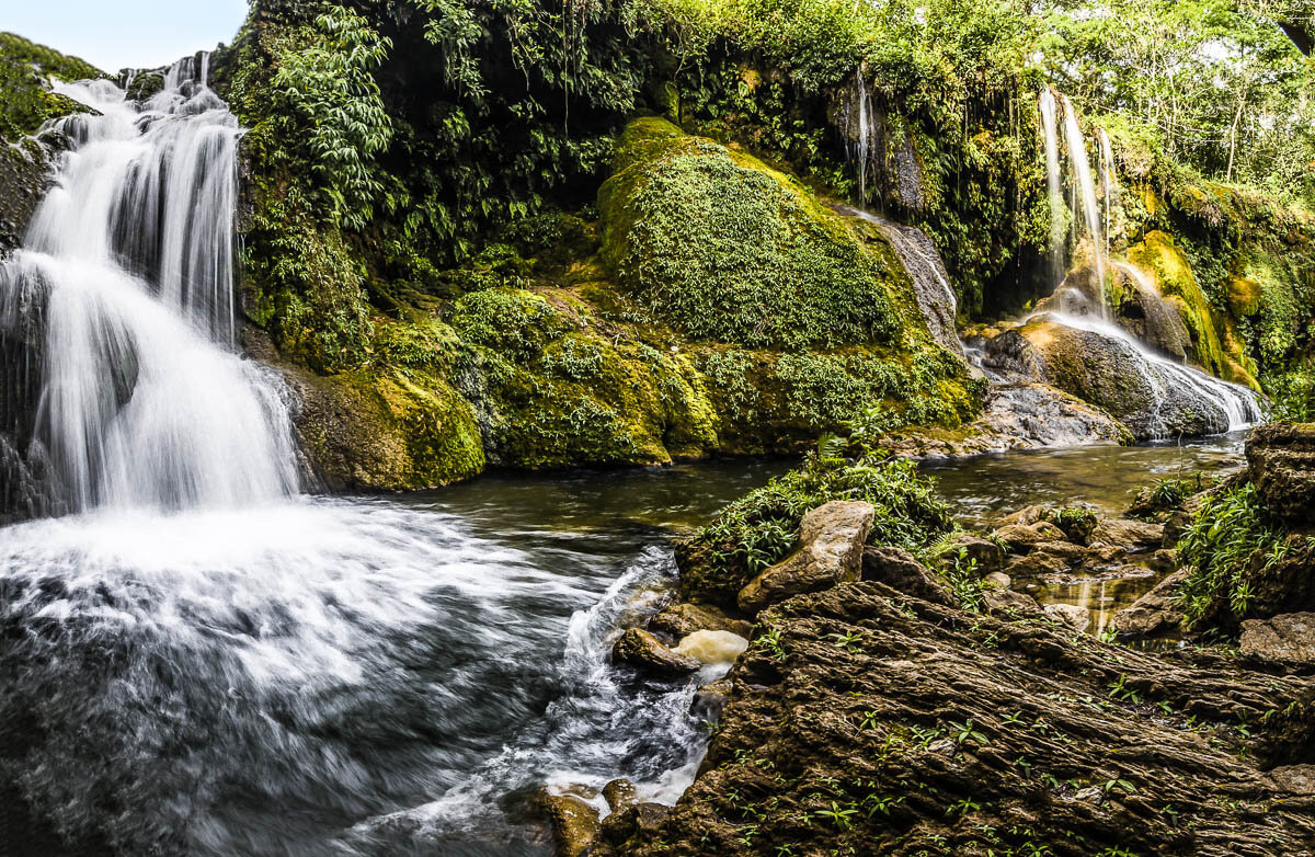 waterfalls-bonito-pantanal-brasil-brazil-south-america-natural-beauty-landscape.jpg