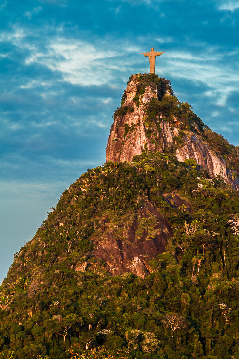 christ-redeemer-statue-rio-de-janeiro-cristo-redentor-estatua-tourist-attraction-photograph-sunrise-morning-light.jpg