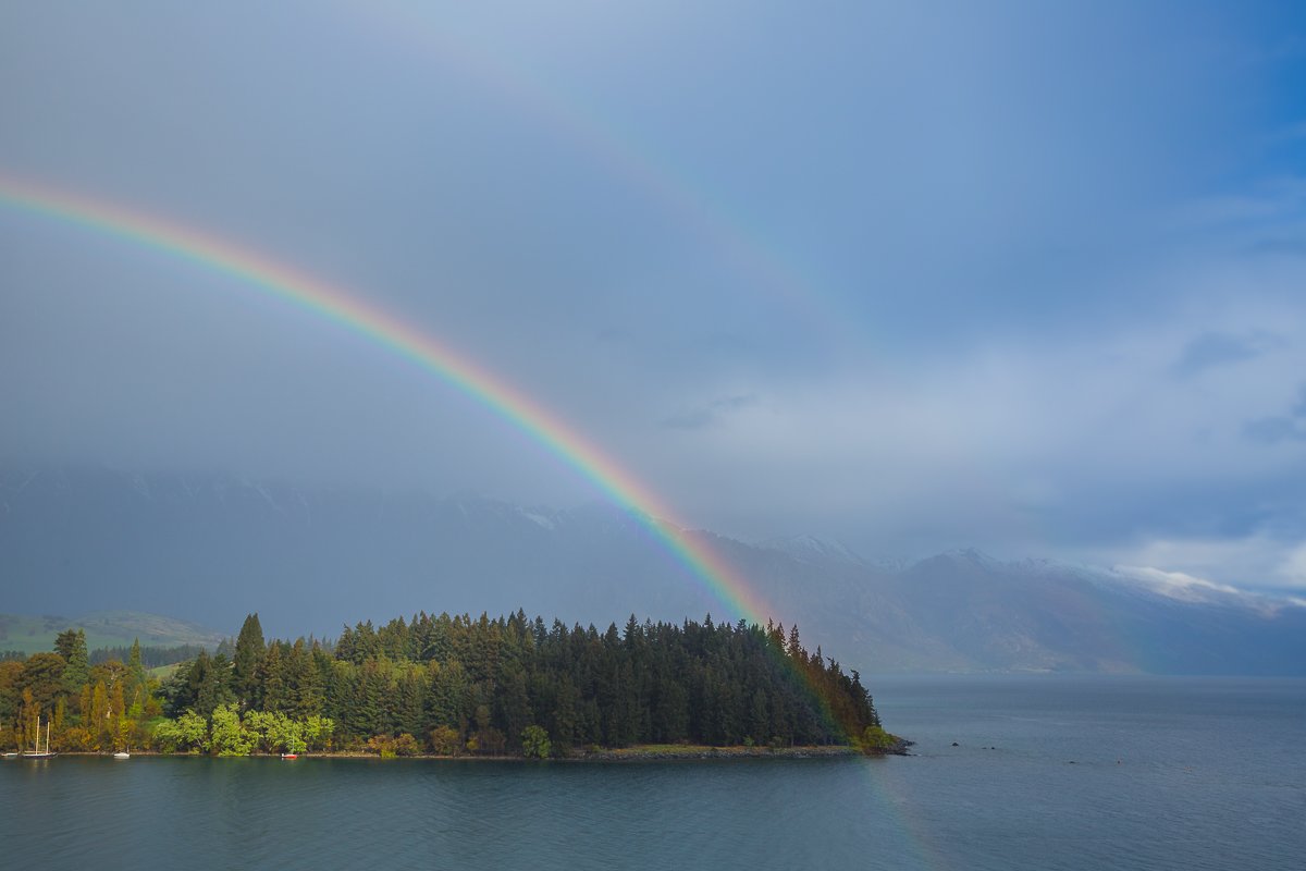 queenstown-rainbow-stormy-afternoon-new-zealand-south-island-view-NZ-otago.jpg