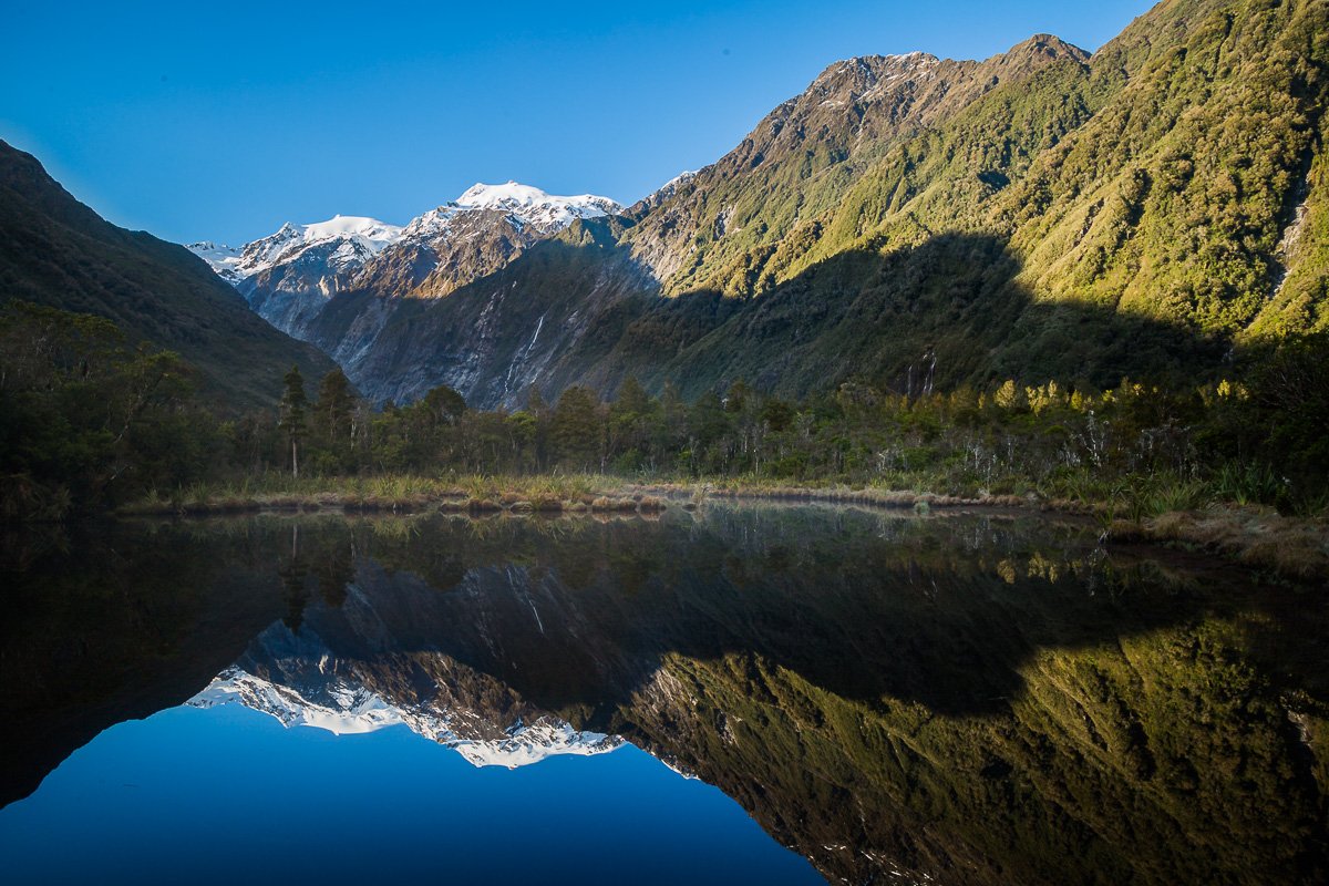 peters-pool-HDR-landscape-morning-photography-west-coast-travel-fiordland.jpg